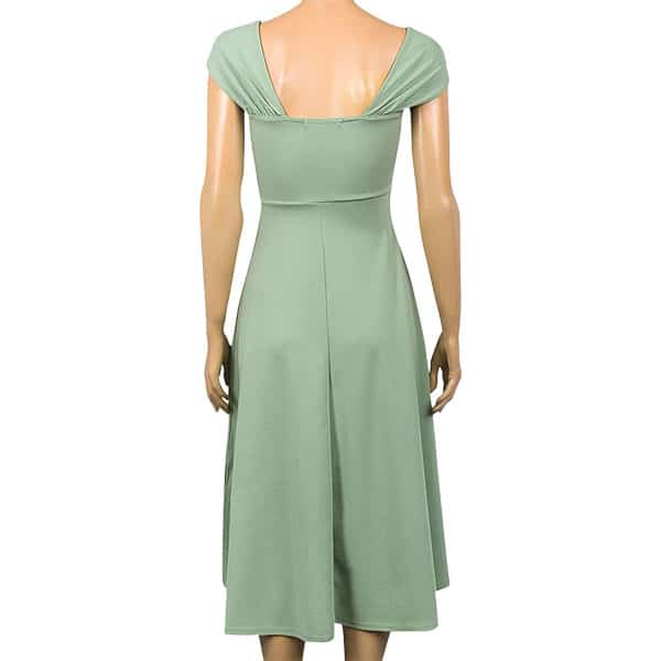 selskapskjole mintgrønn a linjeformet kjole med dip hem og utringning LDRE0616GRNQUI
