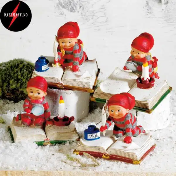 Pobra Nisse med bok sett med 4 stk 6cm 4642